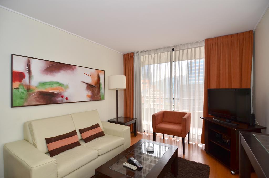 Rent A Home Bosque Norte Сантьяго Экстерьер фото