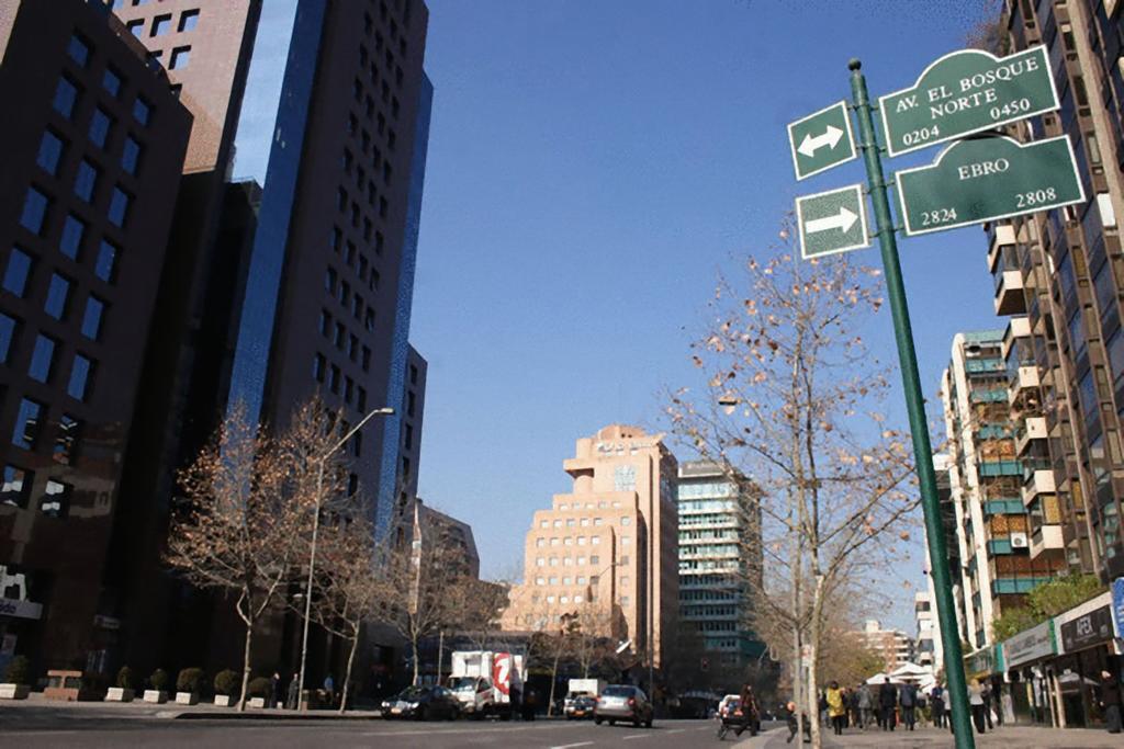 Rent A Home Bosque Norte Сантьяго Экстерьер фото